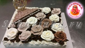 торт с шоколадными розами